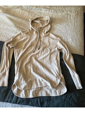 Sweaty Betty tunic sweatshirt with pockets
